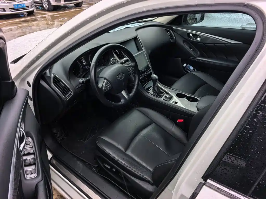 Infiniti Q50L — миниатюра 7