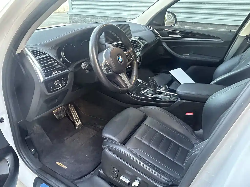 BMW X3 — миниатюра 10