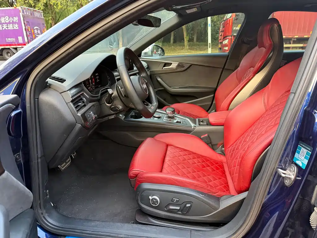 Audi S4 — миниатюра 11