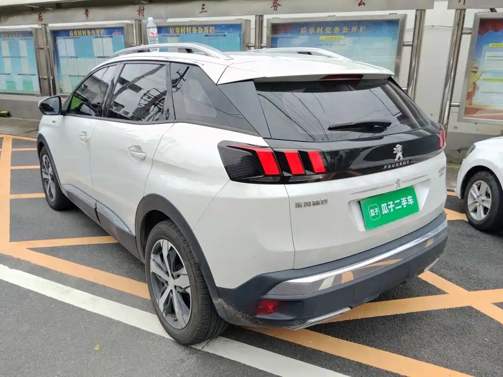 Peugeot 4008 — миниатюра 4