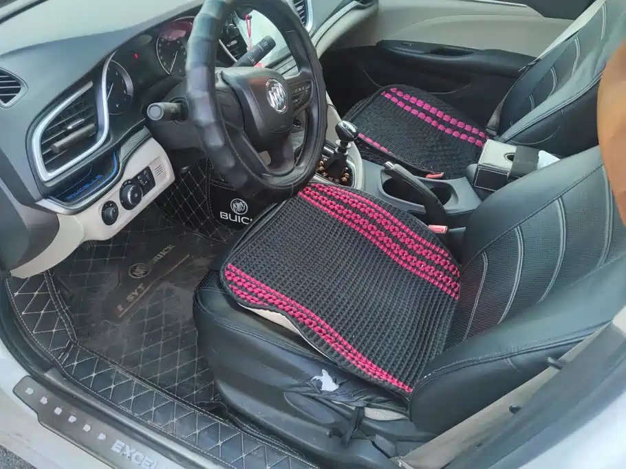 Buick Excelle — миниатюра 9