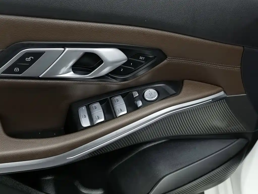 BMW i3 2024 eDrive 35 L