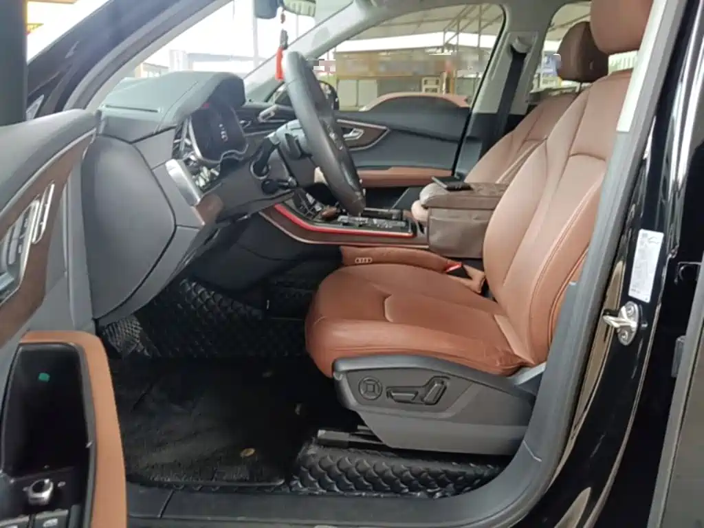 Audi Q7 — миниатюра 15