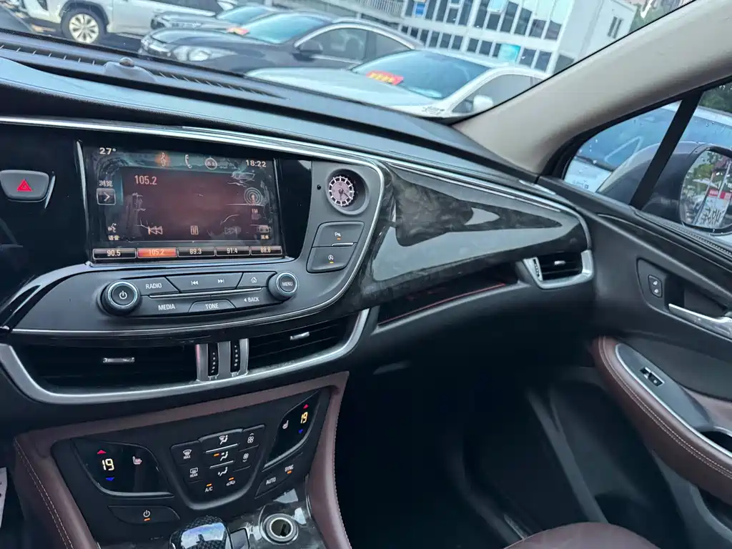 Buick Envision Plus — миниатюра 15