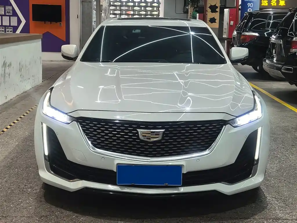 CADILLAC CT5