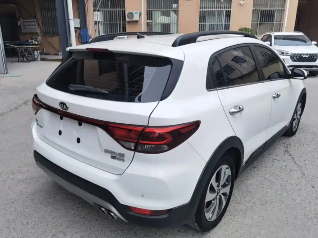 Kia KX Cross — миниатюра 7