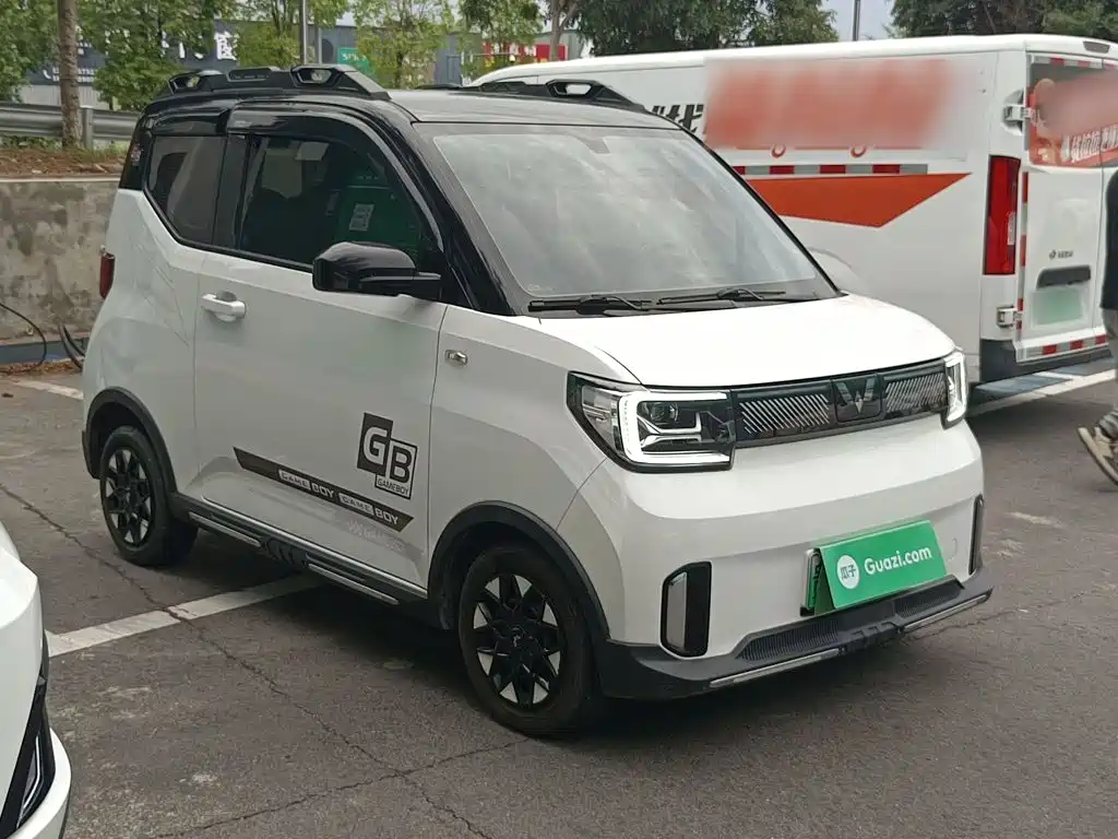 Wuling MINIEV — миниатюра 4