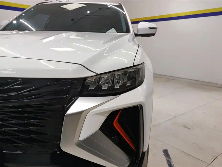 GEELY AUTOMOBILE BOYUE