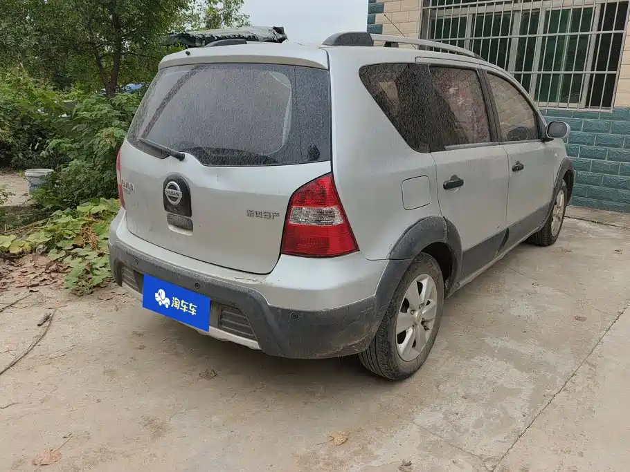 Nissan Livina — миниатюра 3