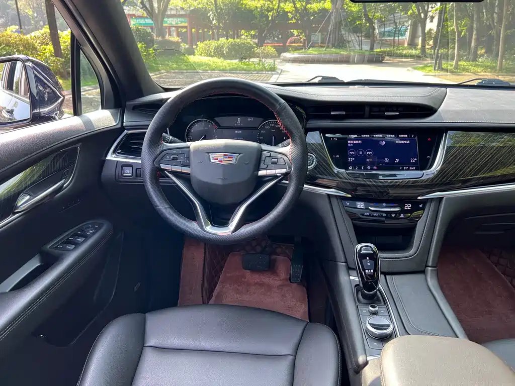 Cadillac XT6 — миниатюра 17