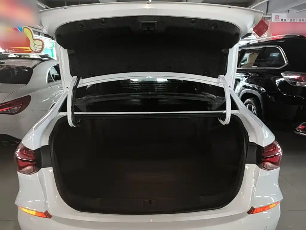 Chevrolet Monza — миниатюра 19