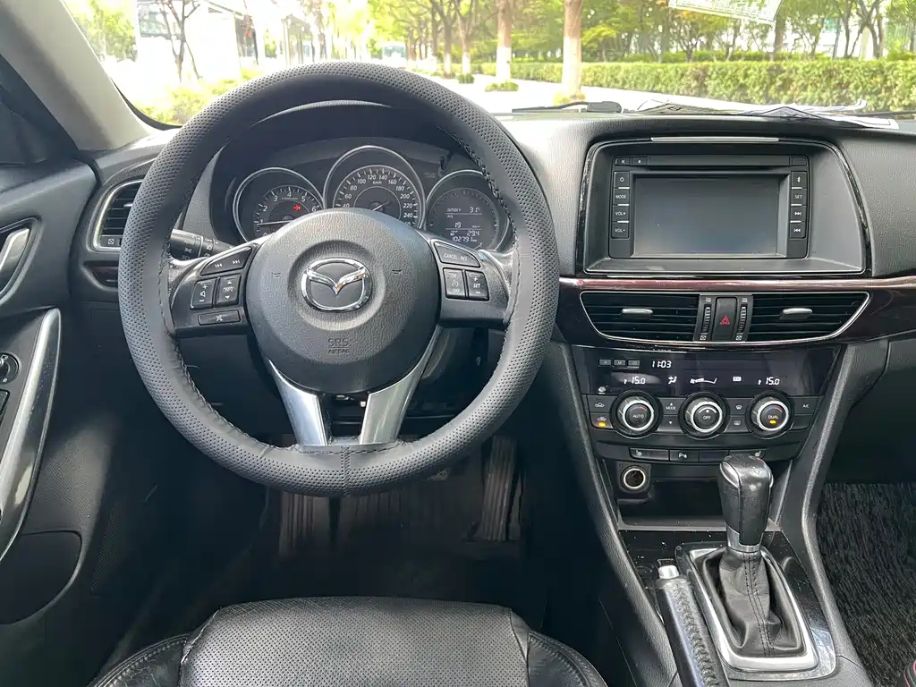 Mazda Atenza — миниатюра 10
