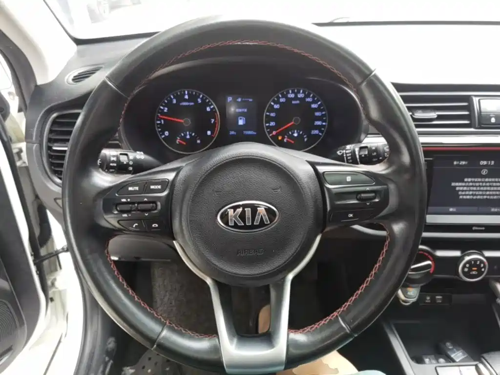 Kia KX Cross — миниатюра 11