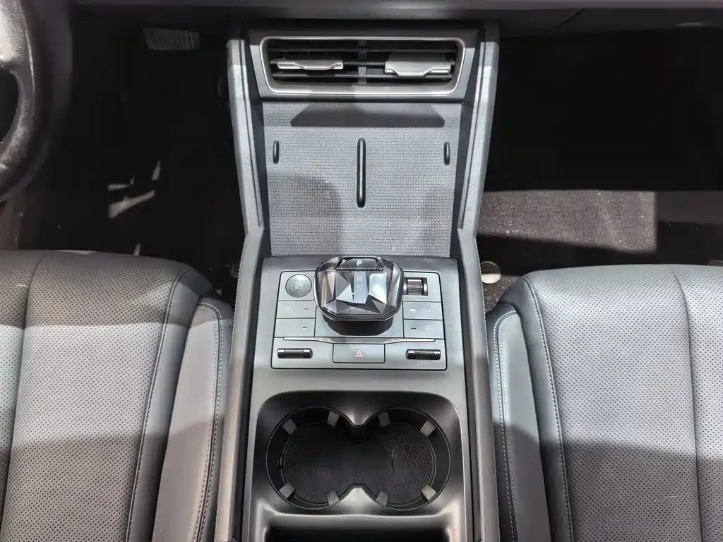 BYD Qin L — миниатюра 13