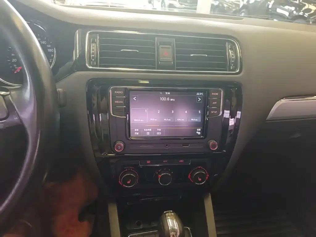 Volkswagen Sagitar — миниатюра 13