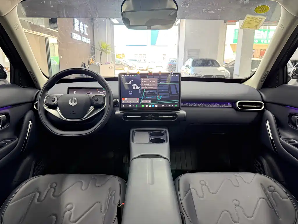 Leapmotor Leapmotor A10 — миниатюра 6