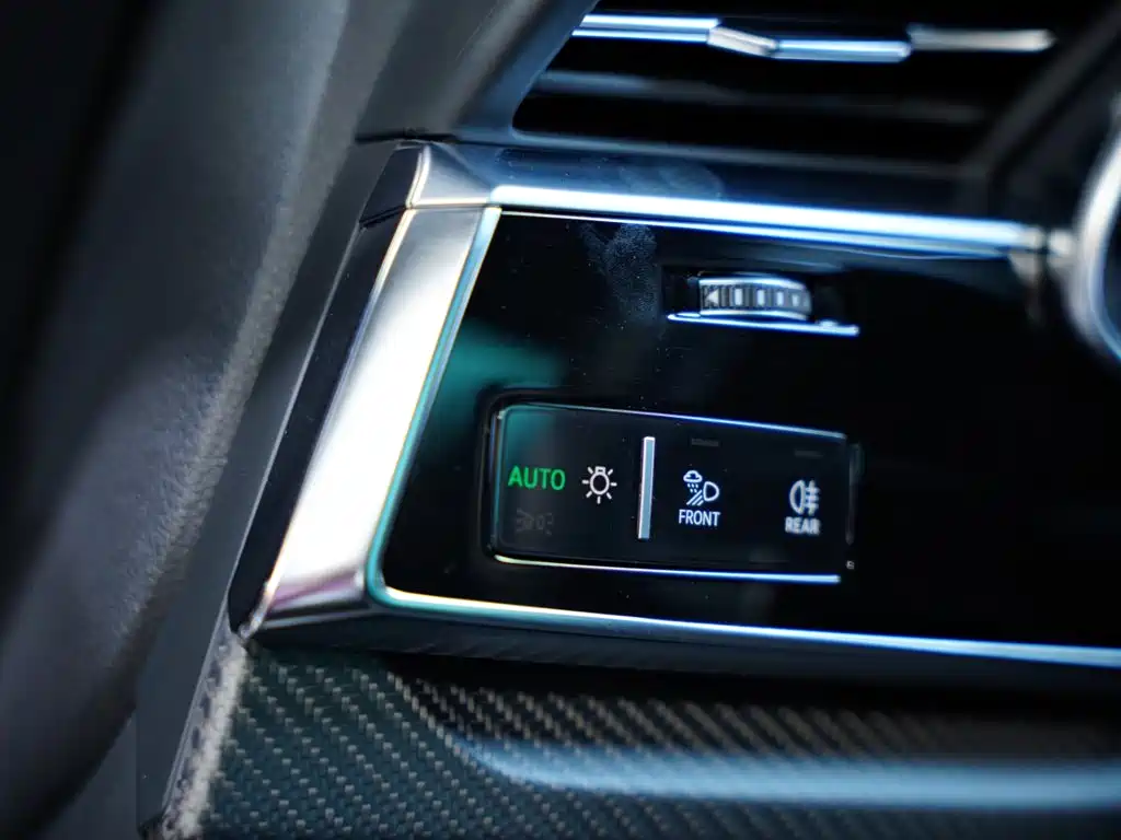 Audi RS Q8 — миниатюра 21