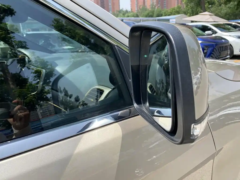 Jeep Grand Cherokee (Import) — миниатюра 25