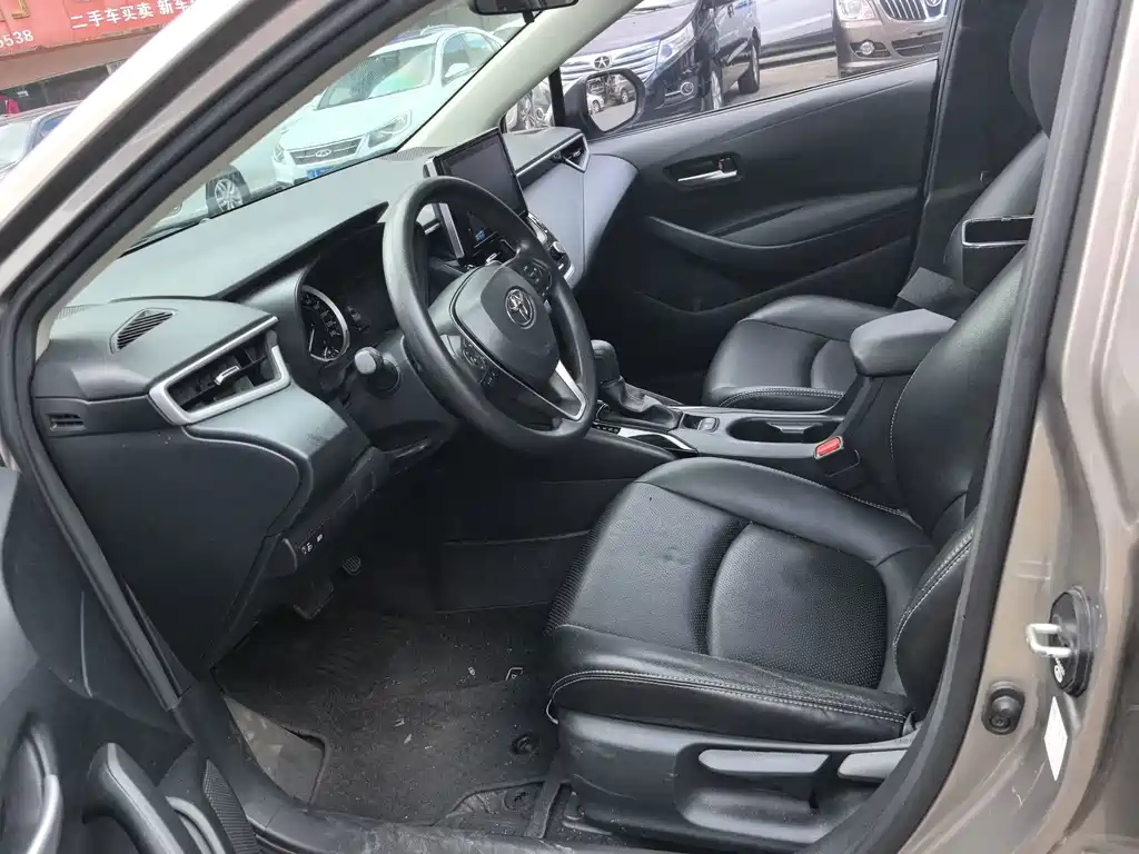 Toyota Corolla — миниатюра 6