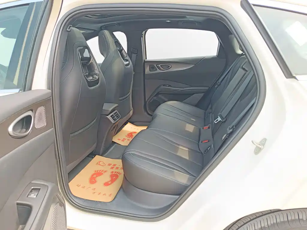 BYD Seal 06 — миниатюра 15