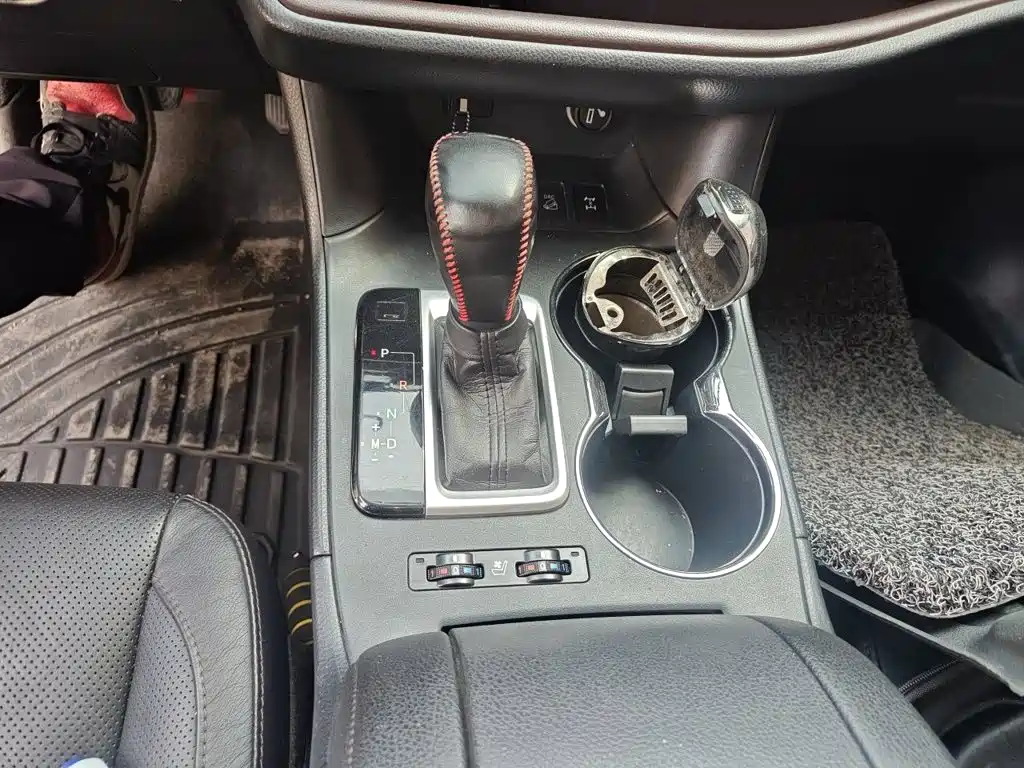Toyota Highlander — миниатюра 15
