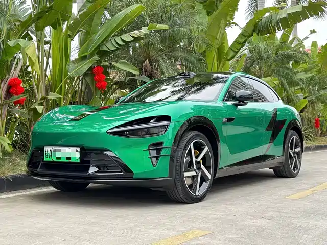 XIAOMI CAR XIAOMI YU7 2025