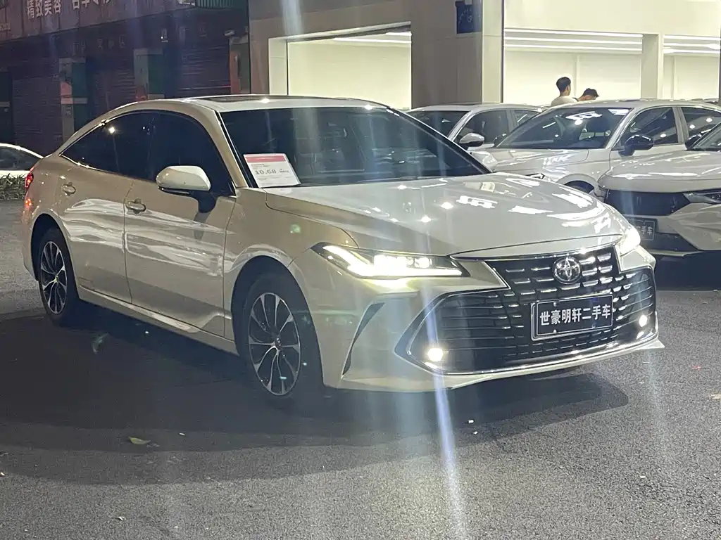 Toyota Avalon — миниатюра 7