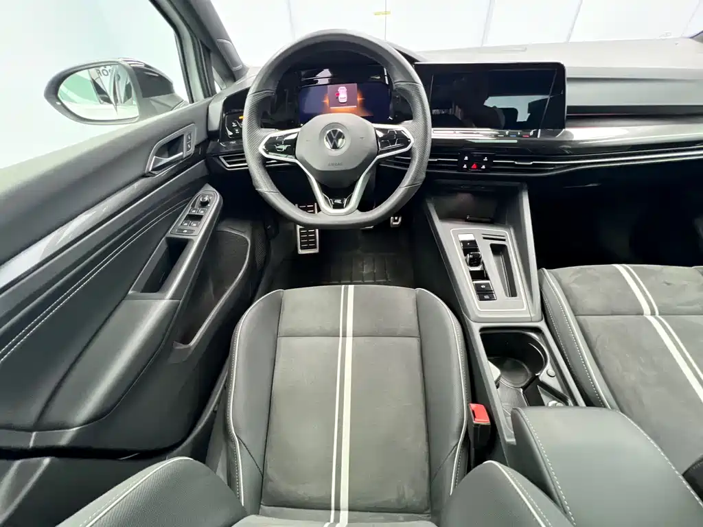 Volkswagen Golf — миниатюра 9