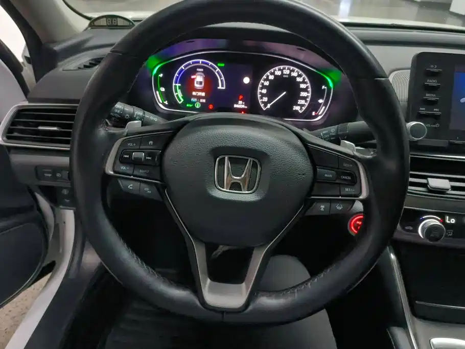 Honda Accord — миниатюра 15