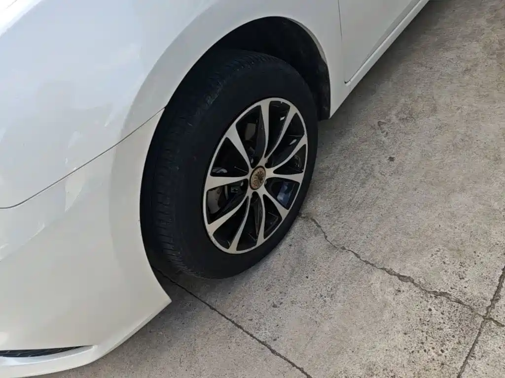 Nissan Sylphy — миниатюра 23