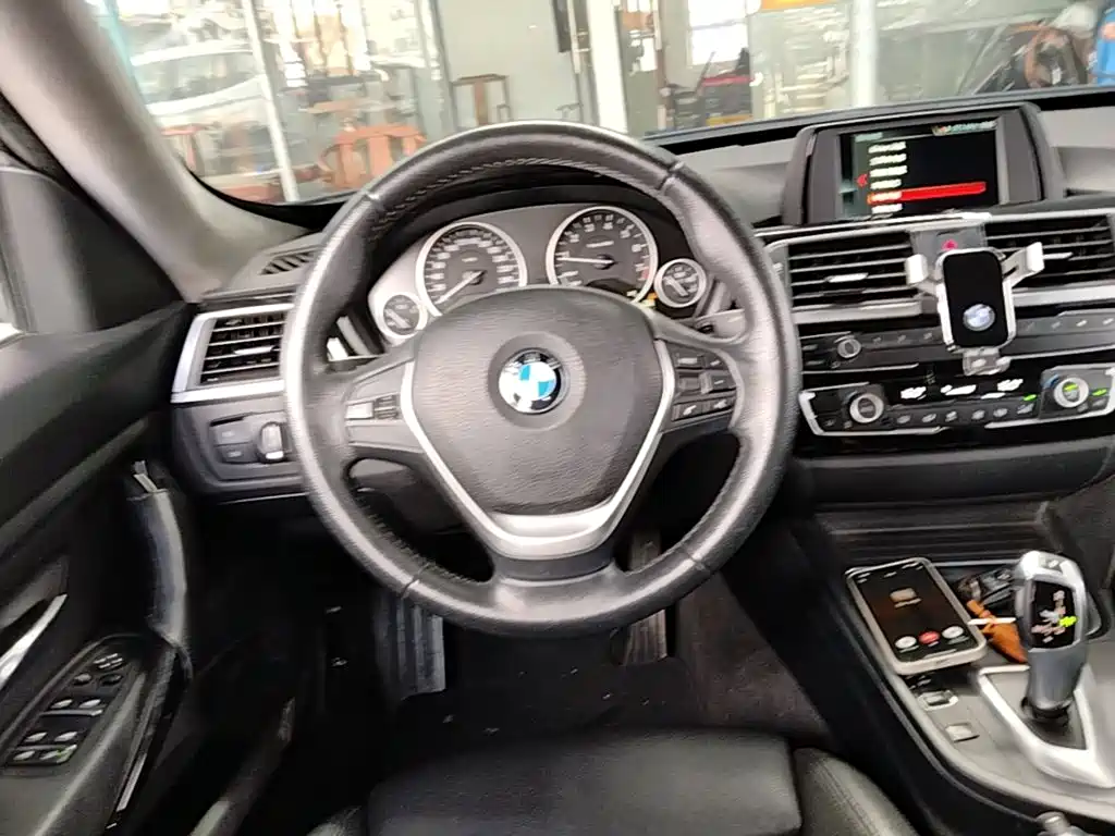 BMW 3 Series GT — миниатюра 11