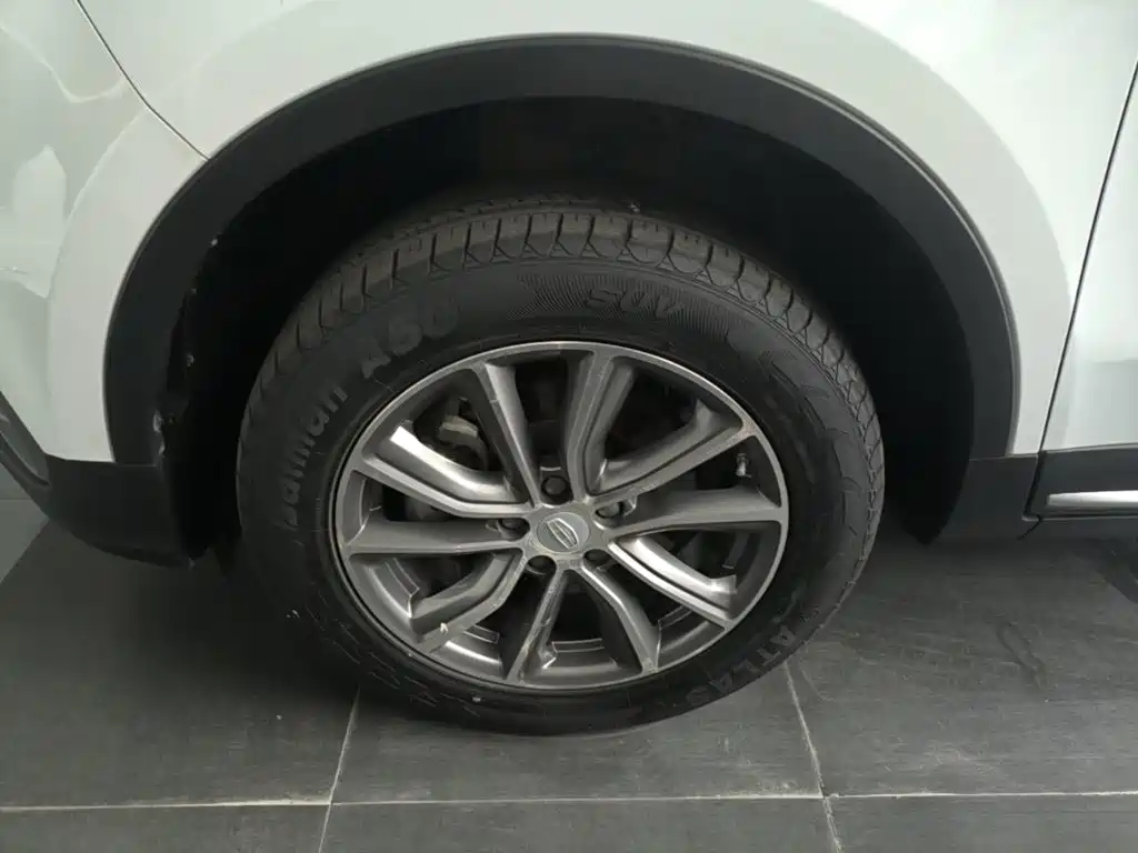 Geely Boyue — миниатюра 23