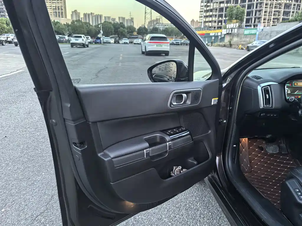 Citroen C6 — миниатюра 22