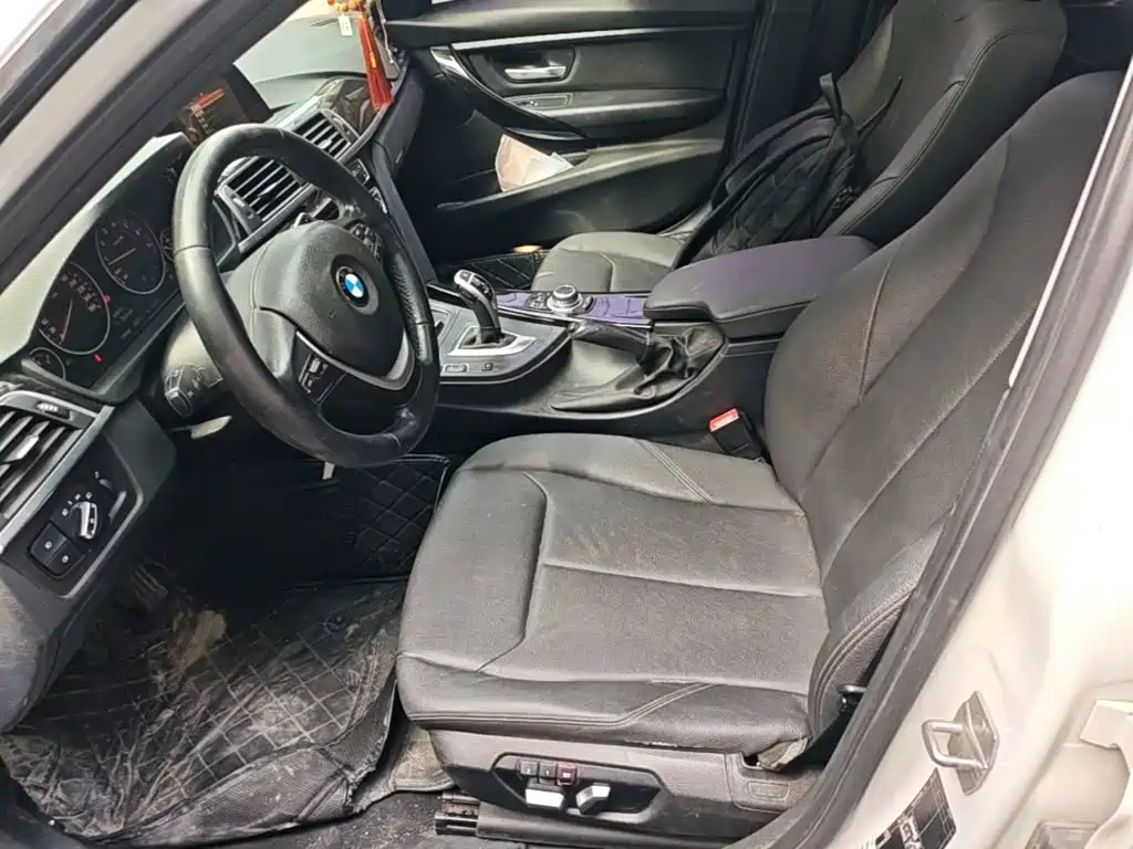 BMW 3 Series — миниатюра 15