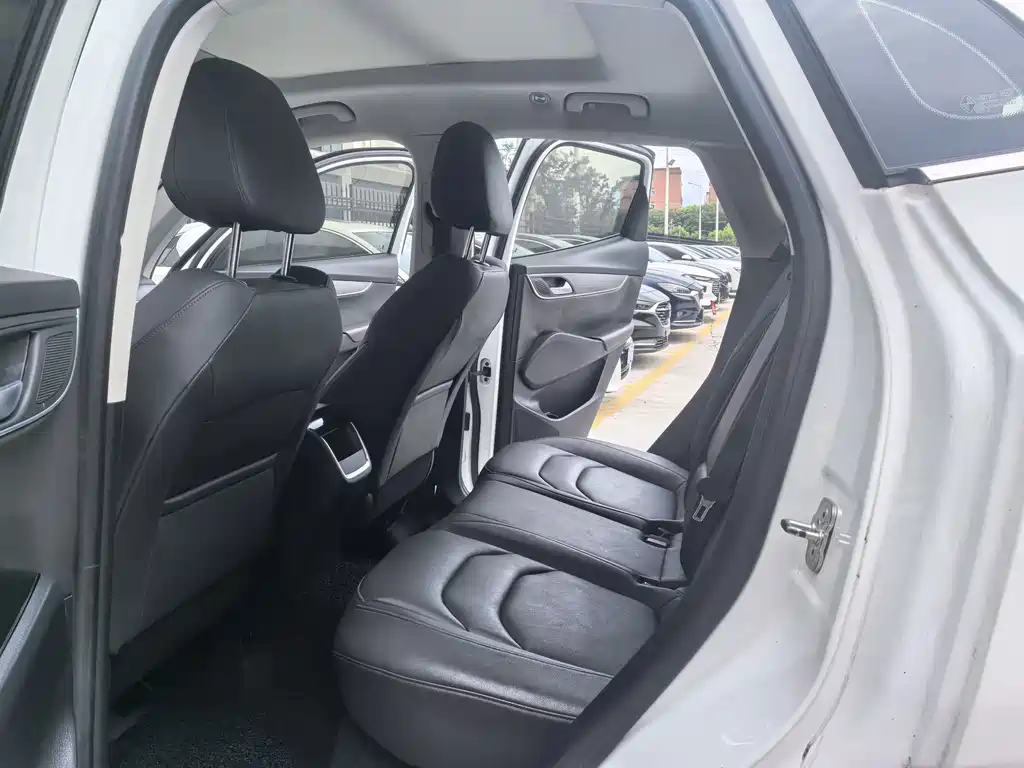 Borgward BX5 — миниатюра 13