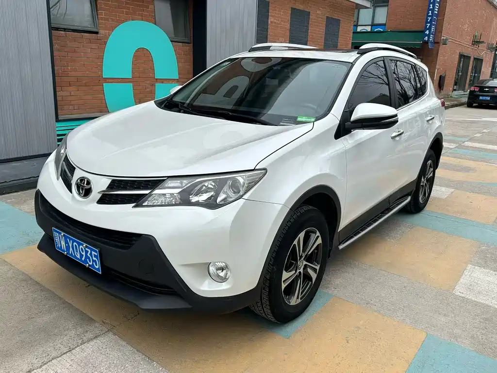 Toyota RAV4 2016