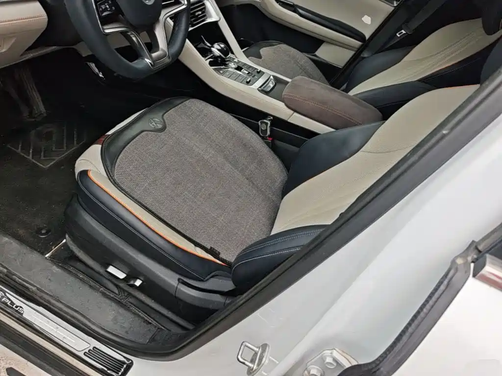 BYD PLUS New Energy — миниатюра 15