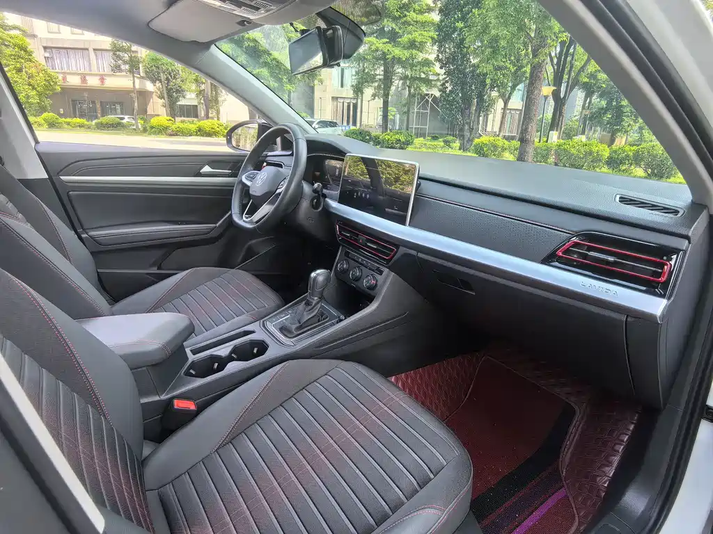 Volkswagen Lavida — миниатюра 12