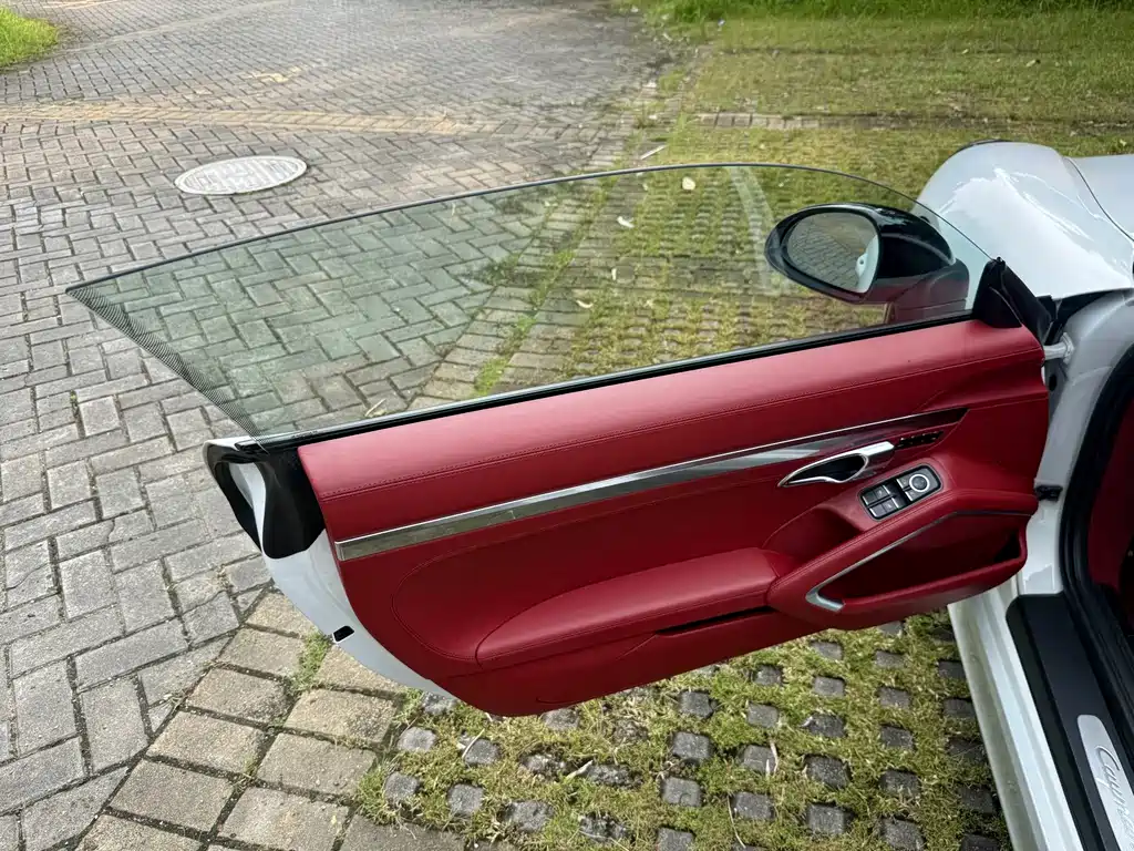 Porsche Cayman — миниатюра 8