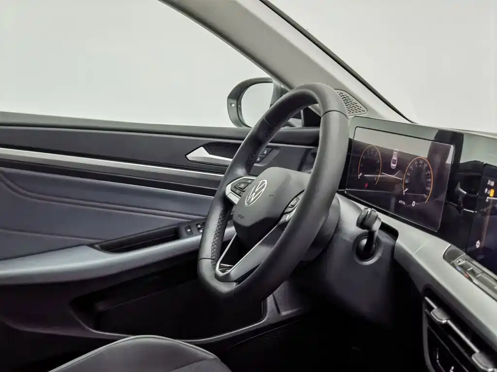 Volkswagen Lamando — миниатюра 22