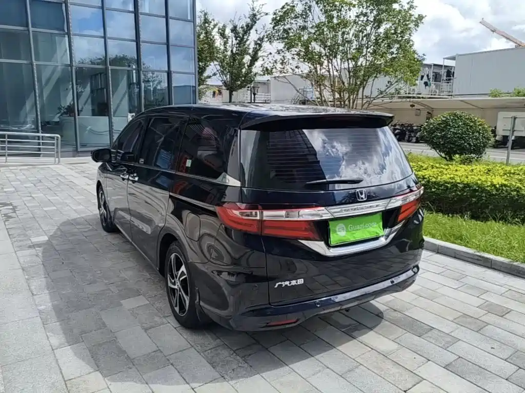 Honda Odyssey — миниатюра 5