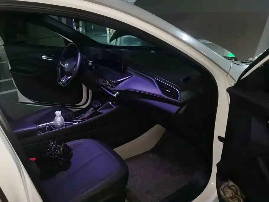 Buick Verano — миниатюра 8
