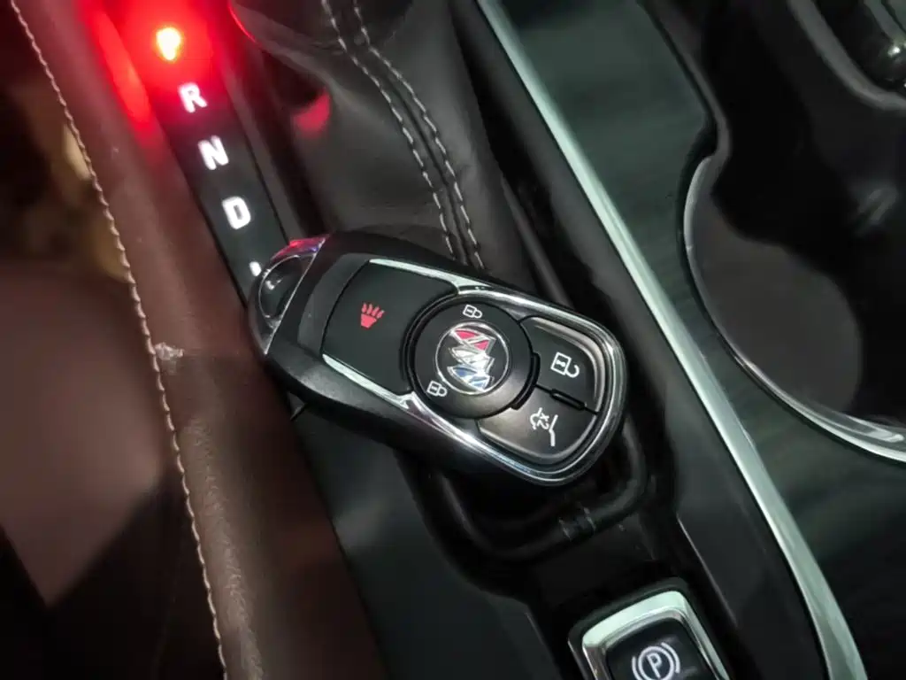 Buick Envision Plus — миниатюра 9