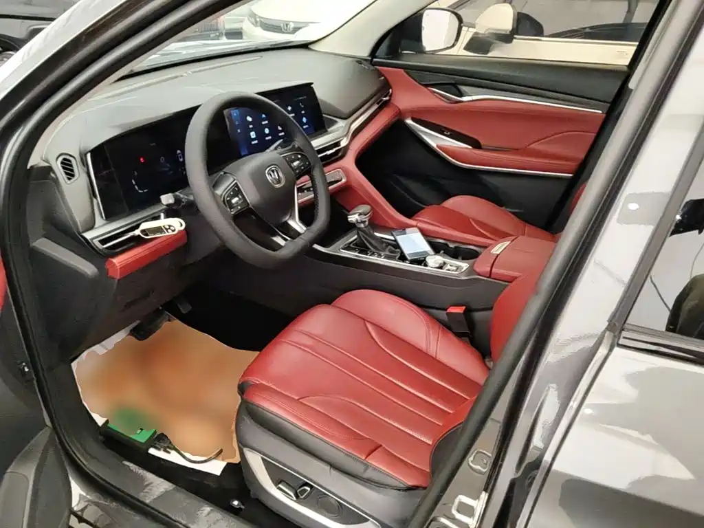 Changan Changan CS75PLUS — миниатюра 15