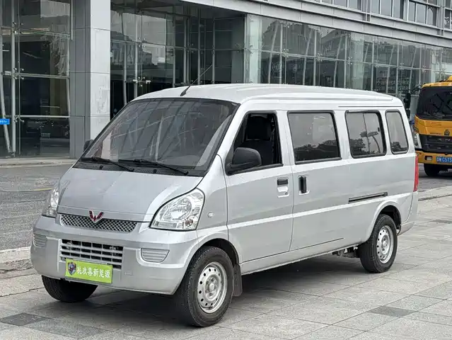 Wuling Rongguang EV