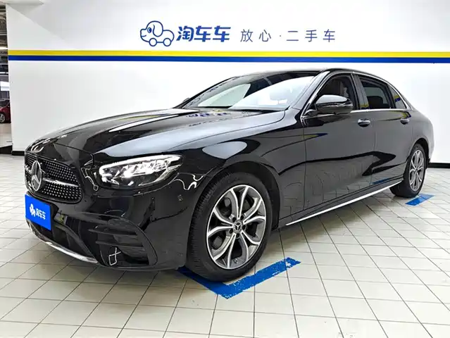 MERCEDES BENZ E CLASS