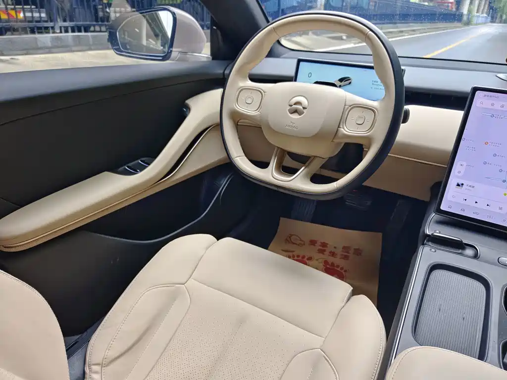 NIO ET5T — миниатюра 13