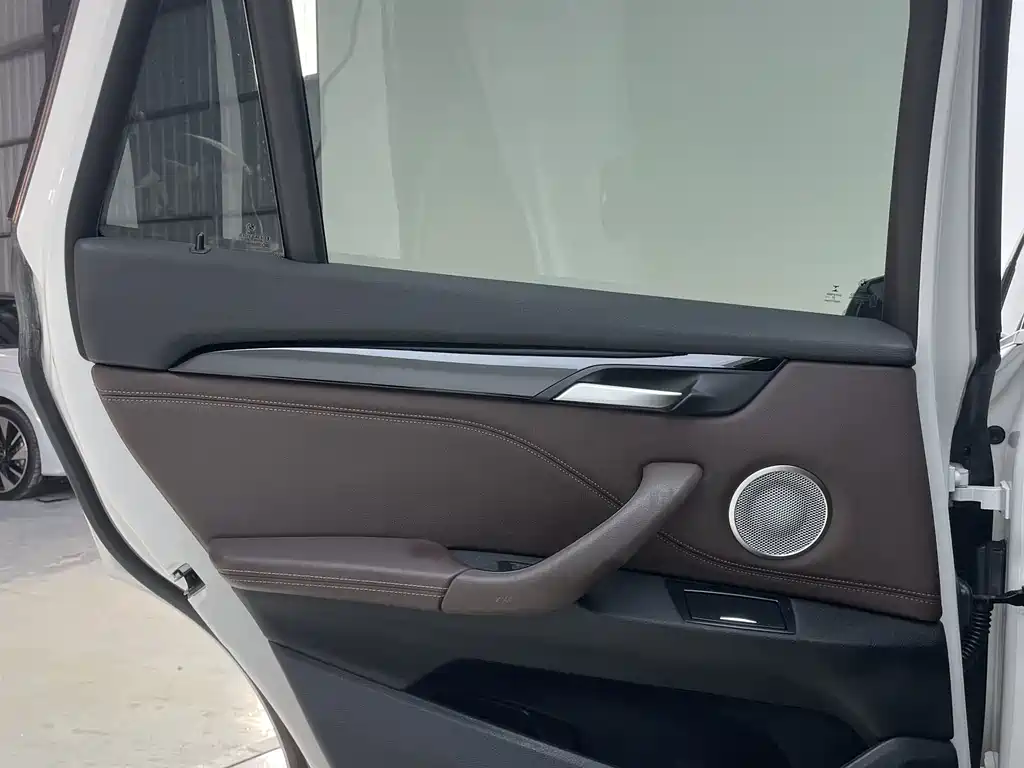 BMW X1 — миниатюра 16
