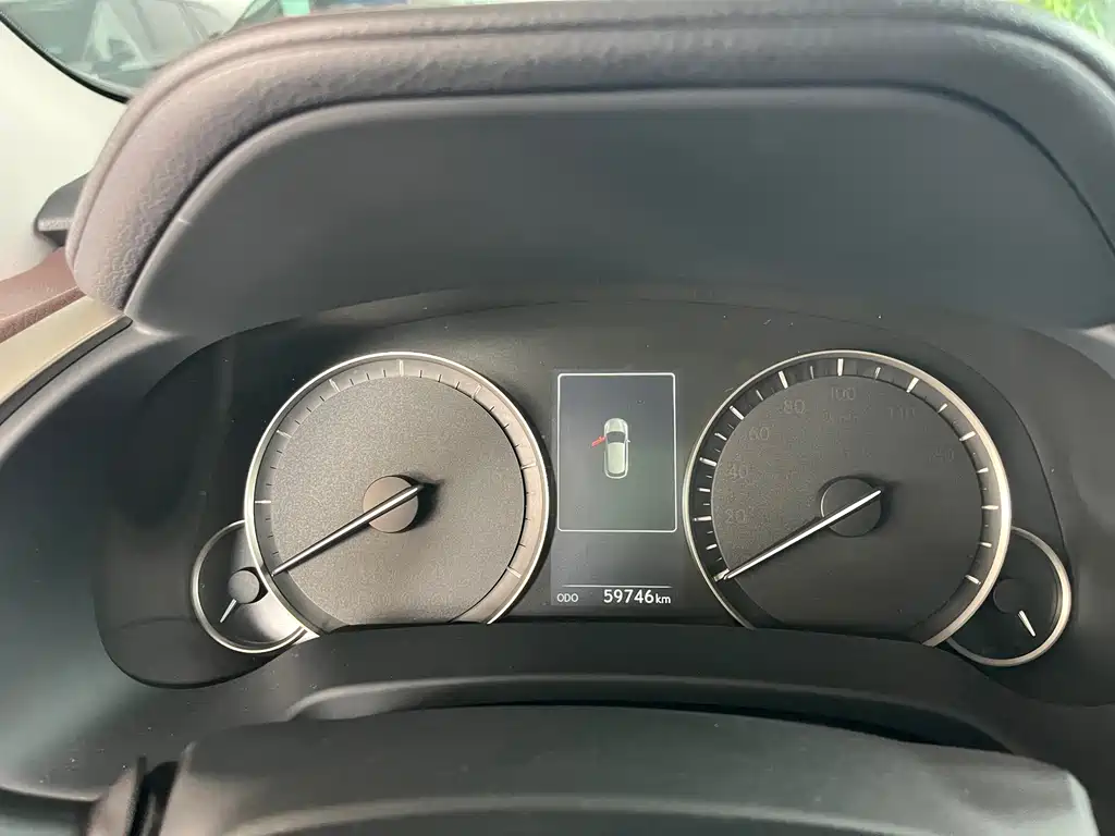 Lexus RX — миниатюра 8