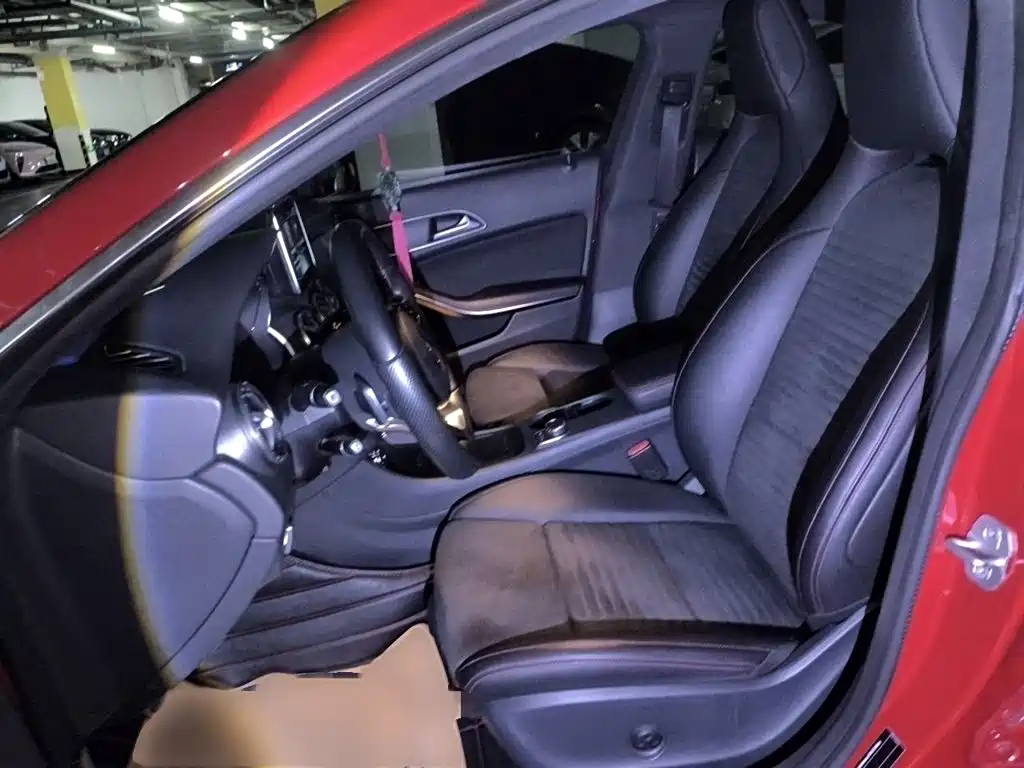 Mercedes-Benz CLA (Import) — миниатюра 8